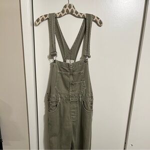 We The Free People Ziggy Green Overalls - GREAT CONDITION